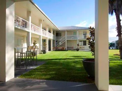Friday On The Beach Hotel Byron Bay 4*,