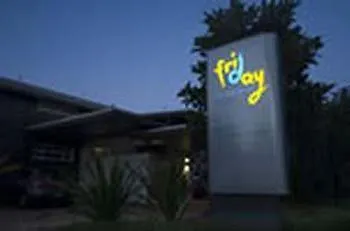 Hotel Friday On The Beach Byron Bay 4*,  Austrálie